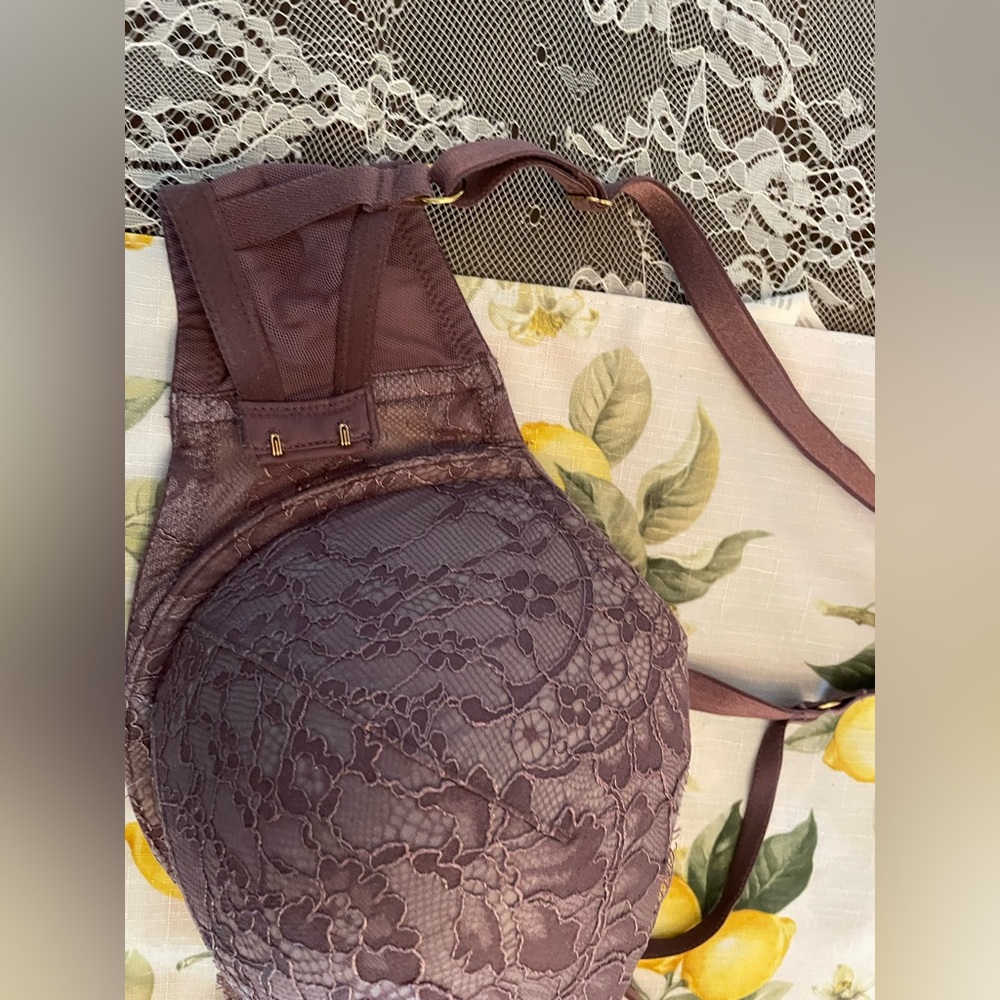 34DD VS bra